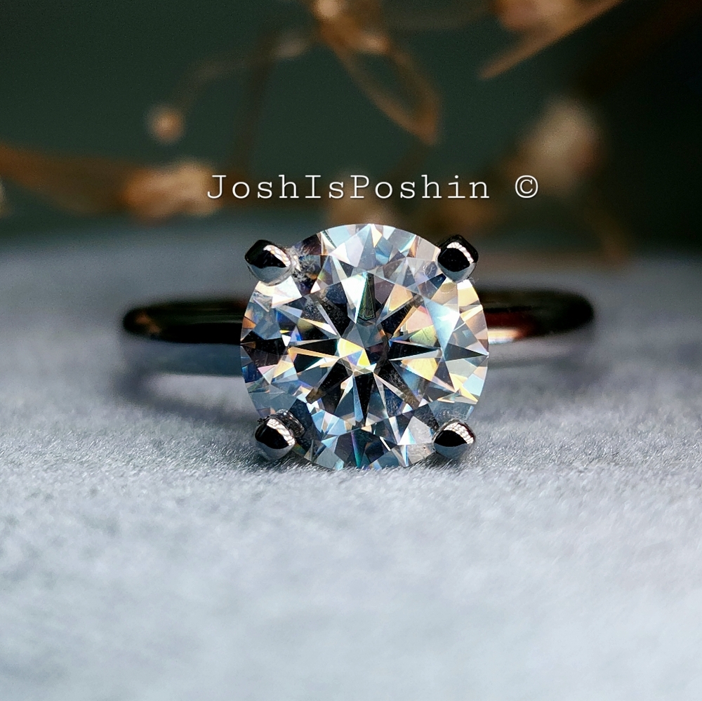 3CT Round moissanite solitaire engagement ring in sterling silver